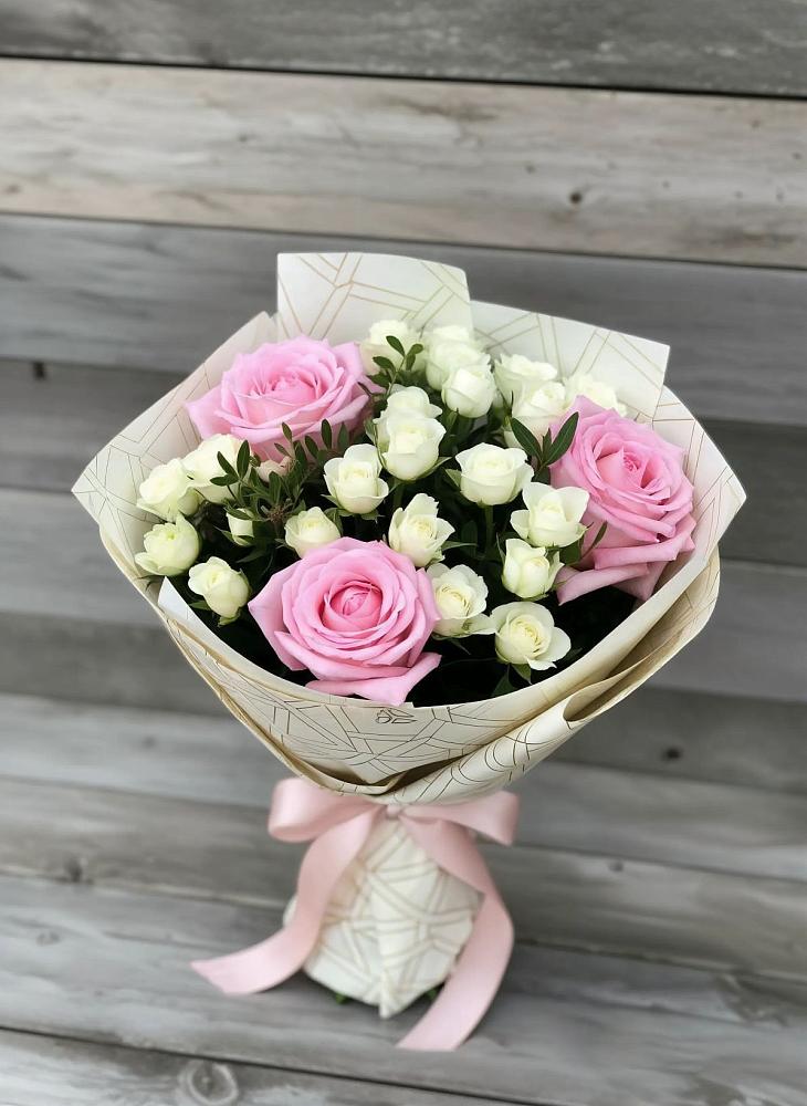 Букет цветов из: Розы в Кармалиновской