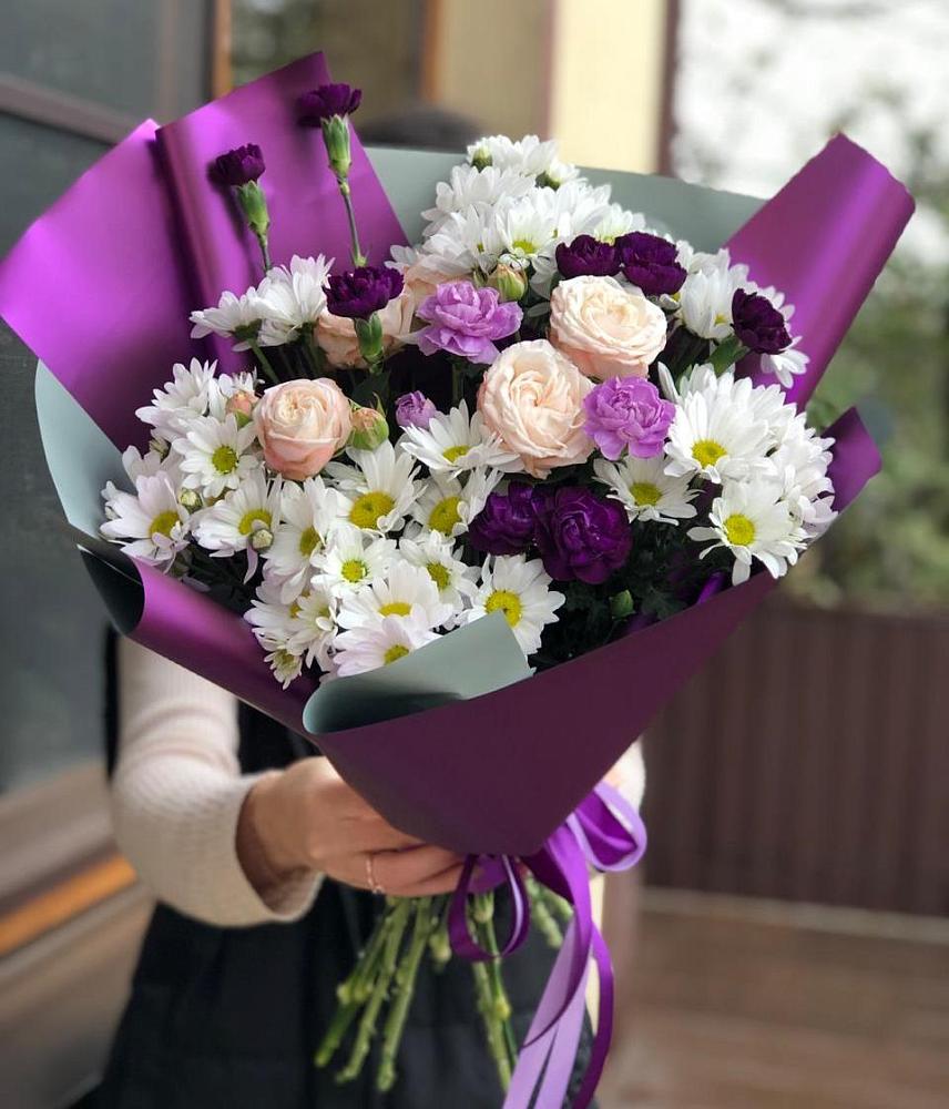 Букет цветов из: Хризантемы, Гвоздики и Розы в Кармалиновской