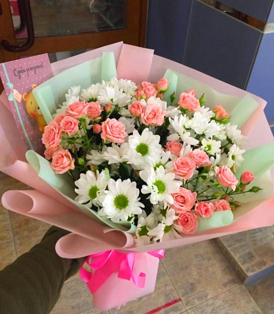 Букет цветов из: Розы и Хризантемы в Кармалиновской