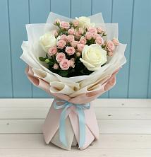 Букет цветов из:  Розы в Кармалиновской