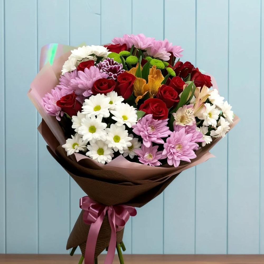 Букет цветов из: Розы, Хризантемы и Альстромерии в Кармалиновской