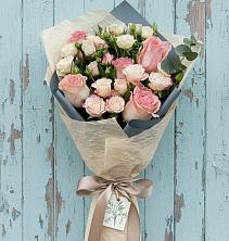 Букет цветов из:  Розы в Кармалиновской