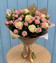 Букет цветов из:  Розы в Кармалиновской