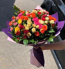 Букет Микс из разноцветных кустовых роз #REPLACE_PRED# Кармалиновской