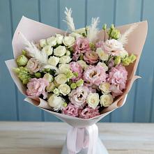 Букет цветов из:  Альстромерии и Розы в Кармалиновской